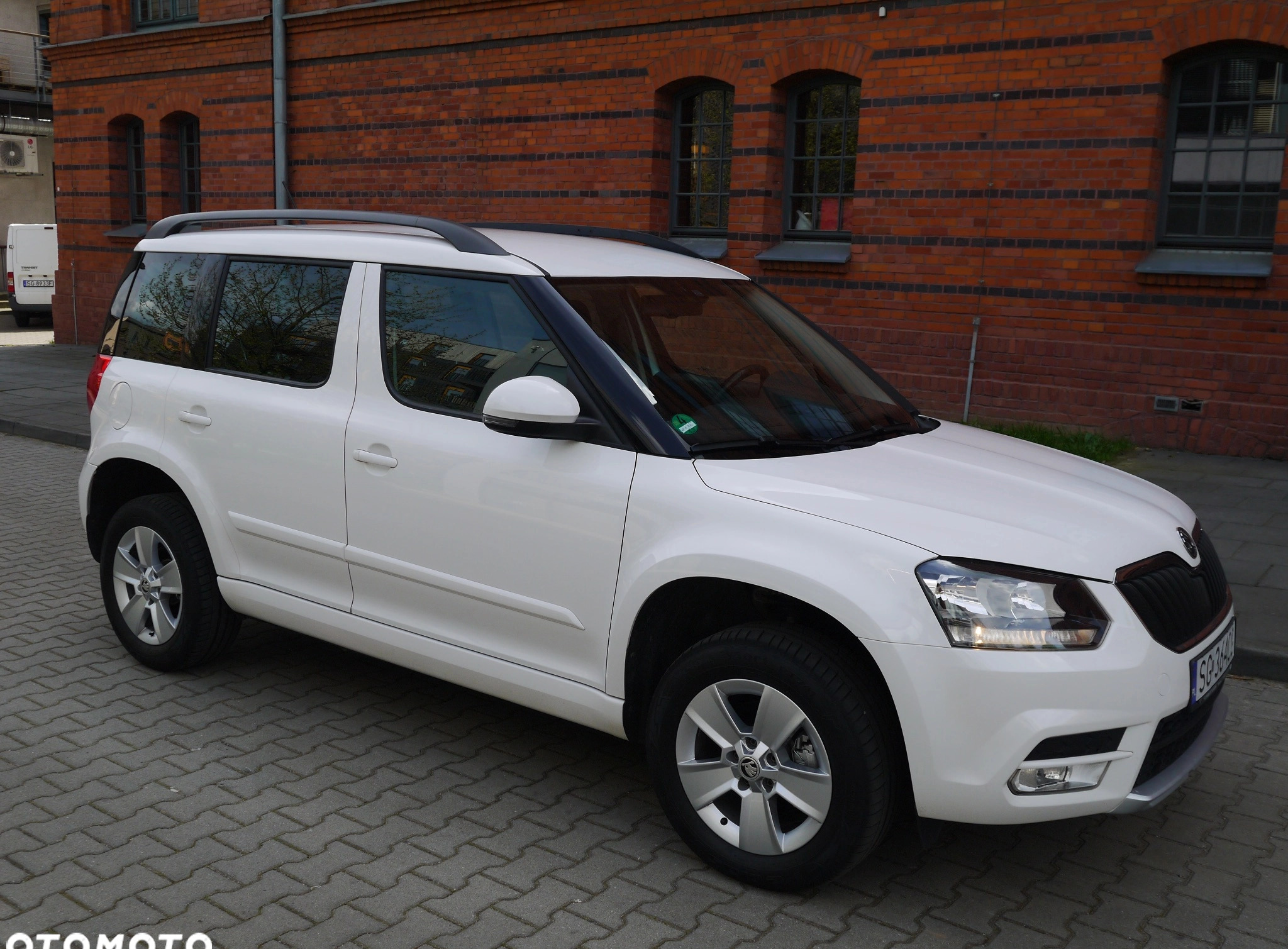 Skoda Yeti cena 39900 przebieg: 256000, rok produkcji 2014 z Gliwice małe 497